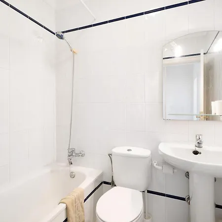 Isla 4 Апартаменты